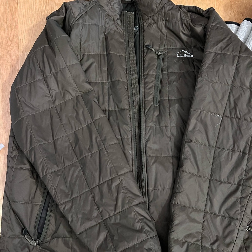 L.L. Bean Men's Quilted Jacket - Olive